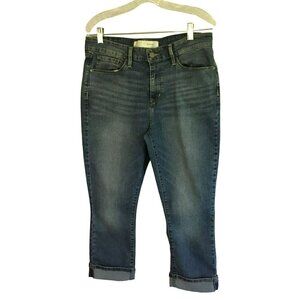 Levi's Signature Women's Mid Rise Cuffed Denim Capri Jeans Size 12 Medium Wash
